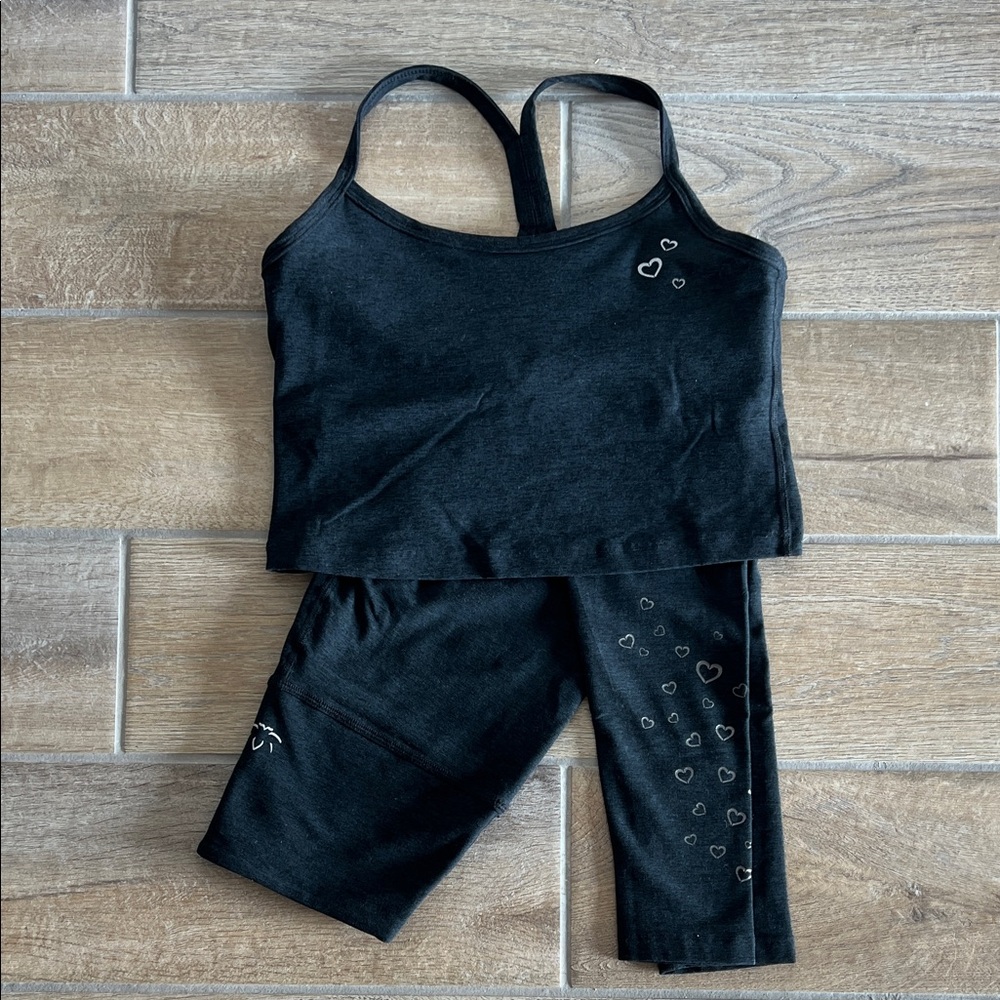 Beyond Yoga Spacedye Black Heart-Patterned Activewear Set